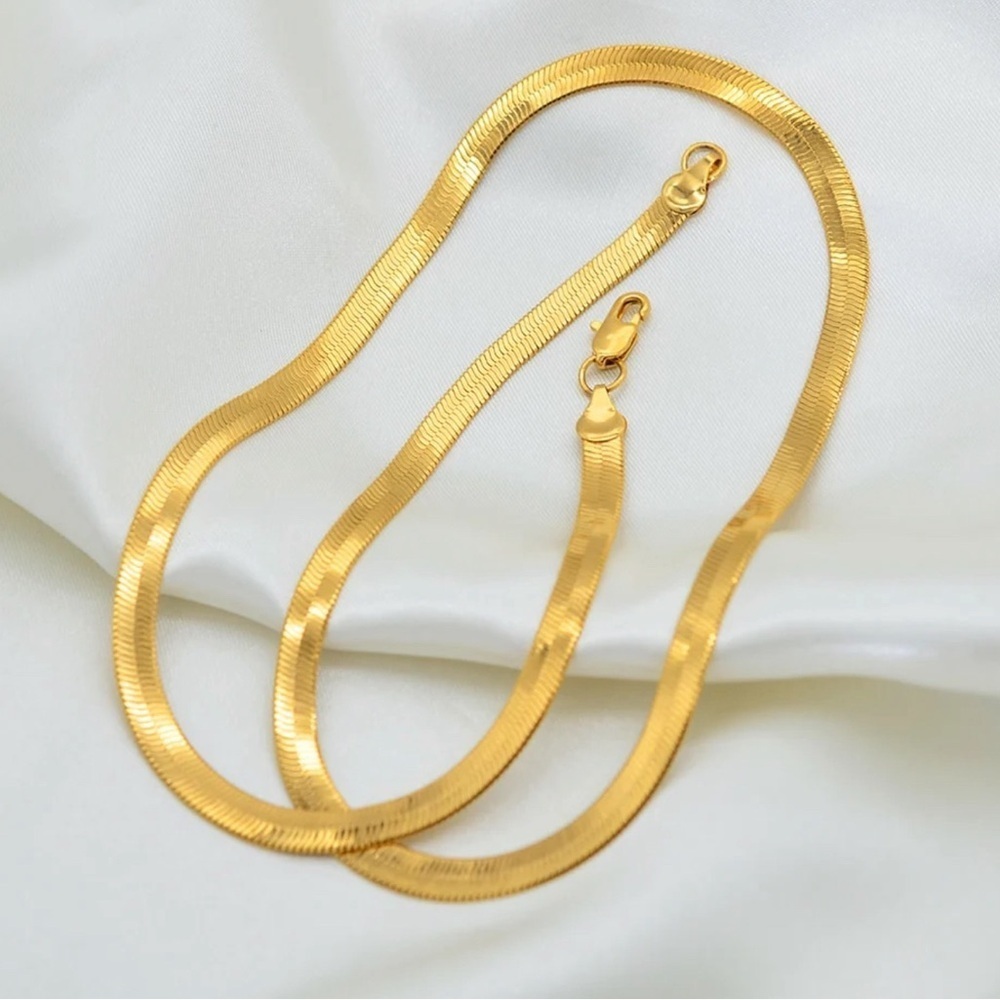 Gold snake